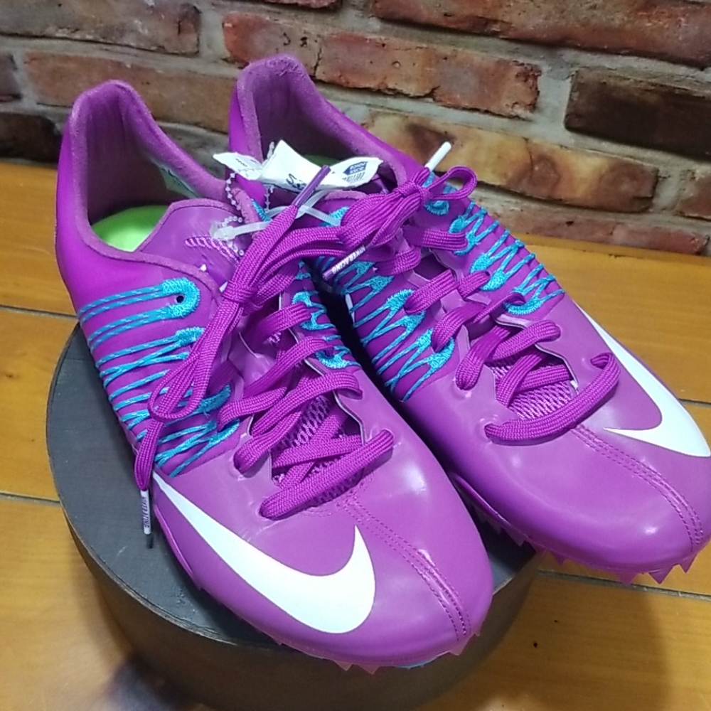 Nike sprint size 8